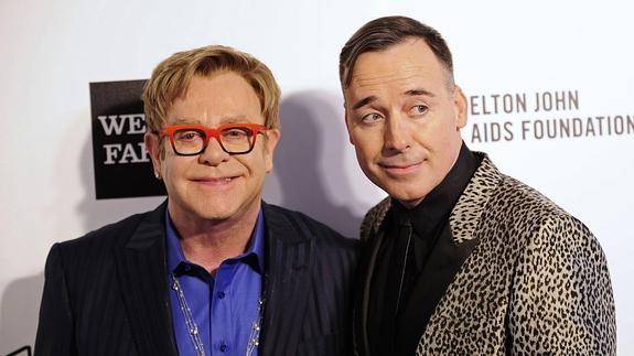 Elton John junto a su marido, David Furnish