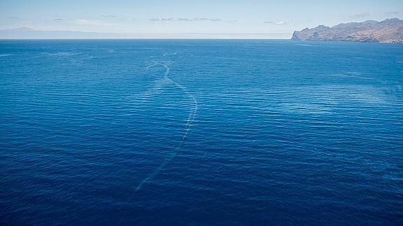 Reguero de fuel en Canarias.