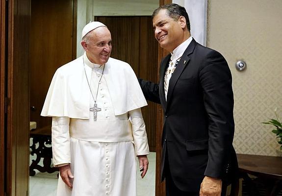 El Papa y el presidente de Ecuador, Rafael Correa. 