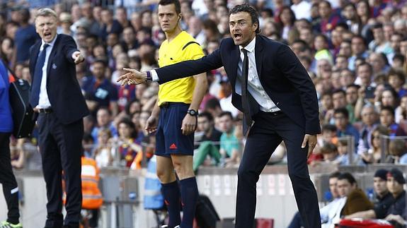 Luis Enrique da instrucciones. 