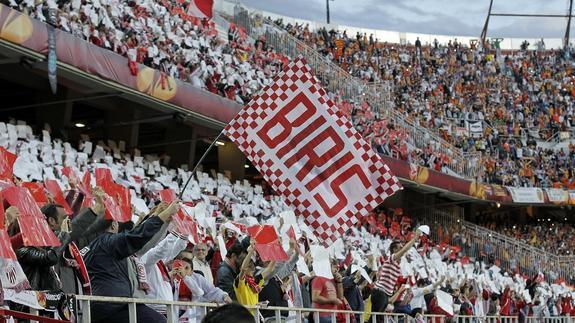 Parte de la afición del Sevilla. 