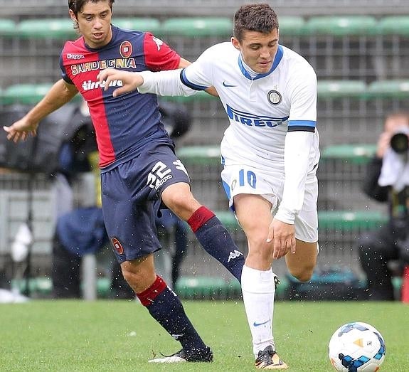 Kovacic (d), durante un partido con el Inter de Milán. 