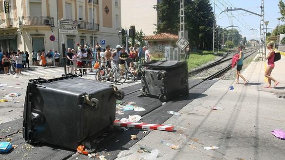 Desperfectos tras las protestas que tuvieron lugar en Salou. 