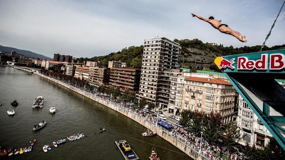 Jeep con el Red Bull Cliff Diving