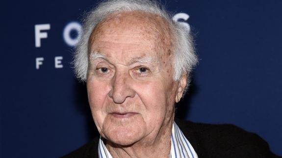 Robert Loggia. 