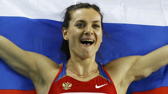 Isinbayeva celebra uno de sus triunfos. 