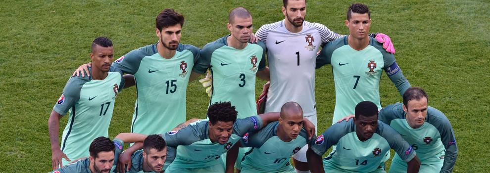 Once titular de Portugal ante Hungría. 