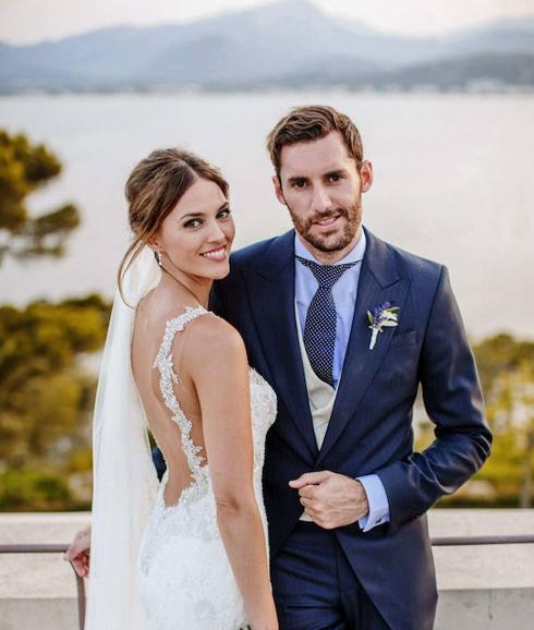 Helen Lindes y Rudy Fernández celebran su primer año de casados. 