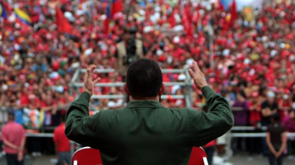 Un líder político, durante un discurso.