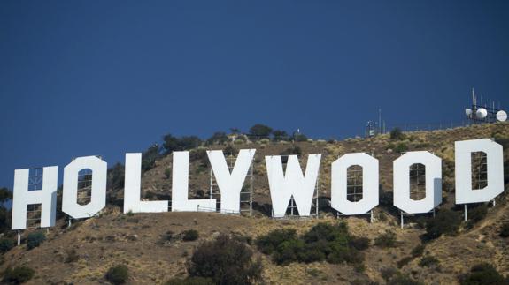 Cartel de Hollywood en la colina de Los Ángeles.