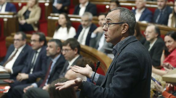 Joan Coscubiela, portavoz de SíQueEsPot, en el Parlament.