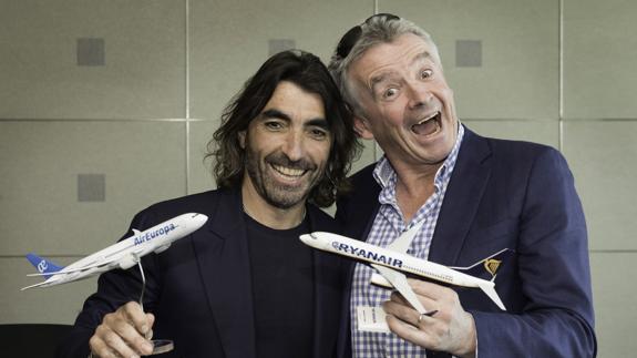 El consejero ejecutivo de Globalia, Javier Hidalgo, y su homólogo de Ryanair, Michael O’Leary
