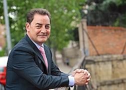 El arnedano Fernández-Velilla se perfila como presidente de Caja Rioja