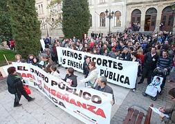 Manifestación por la escuela pública, en marzo /JUAN MARÍN