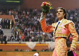 El beneficio taurino del Arnedo Arena desde su inauguración supera los 17.000 euros. En la foto, José Tomás el 19 de marzo del 2010. ::                         J.                         RODRÍGUEZ