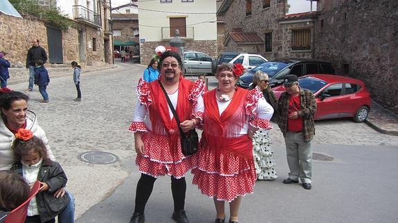 Un par de simpático 'sevillanos' de Cameros./