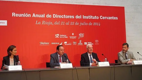 El Cervantes estudia crear una certificación en español similar a la de Cambridge