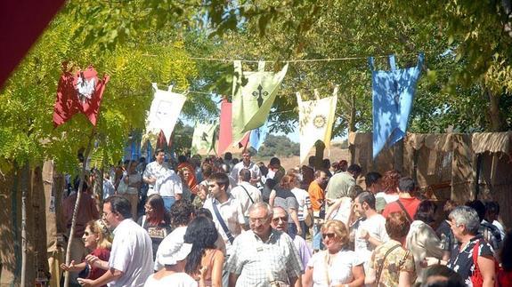 Una edición anterior del Mercado del Trato de Ventosa. 