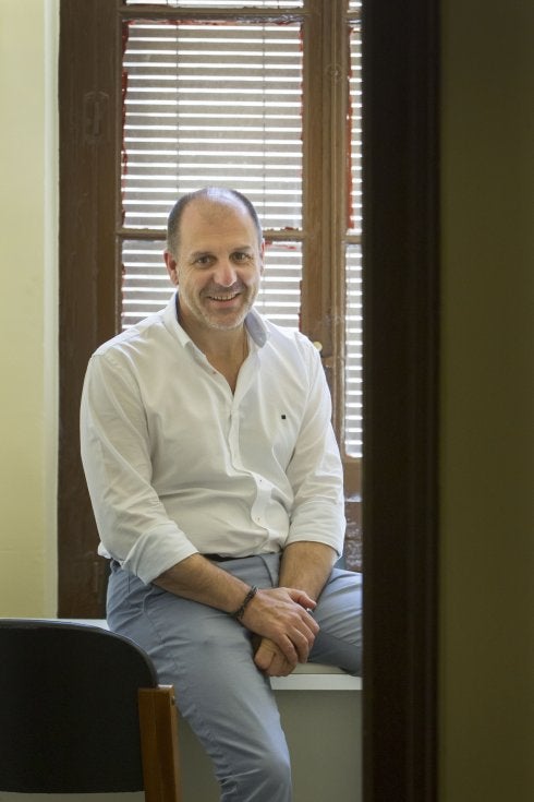 Admitida a trámite la demanda contra Legarra por «vulnerar el honor» de Viamed