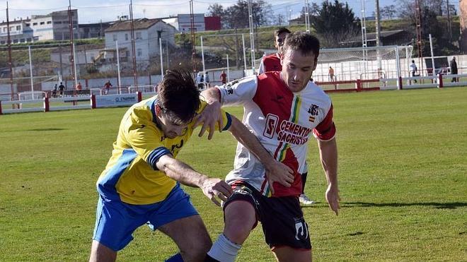 LA TERCERA: Los líderes no ceden