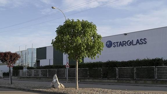 Fachada de la factoría Starglass. 