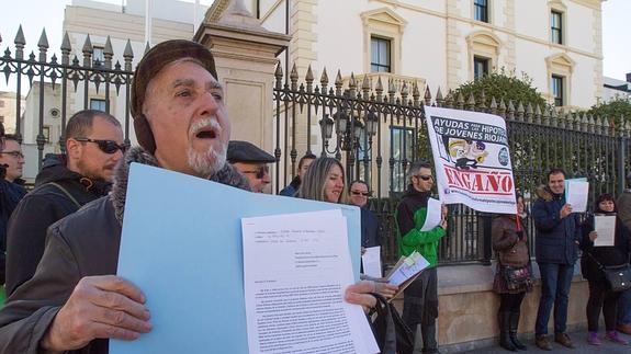 Los afectados por la Hipoteca Joven no descartan los tribunales