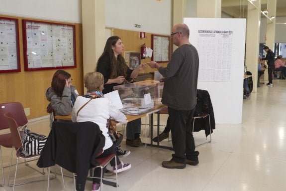 Jornada electoral del pasado 24 de mayo. :: sonia tercero