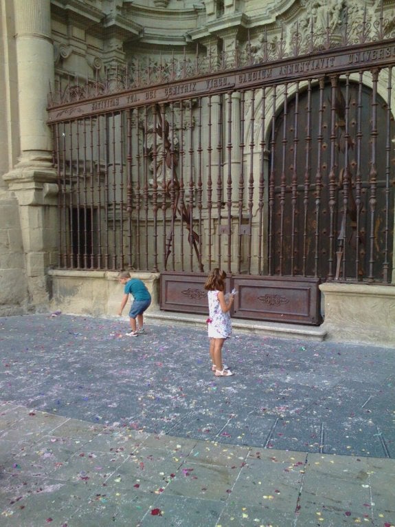 Suciedad repetida por las bodas