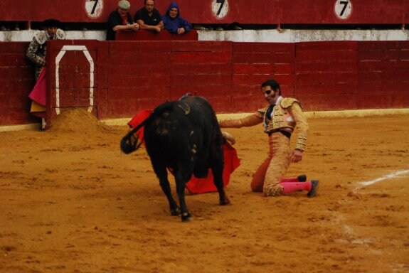 Juan José Padilla Cortó una oreja. :: javier bobadilla