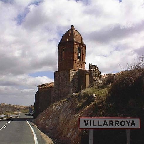 Los seis vecinos del municipio riojano de Villarroya votan en un minuto