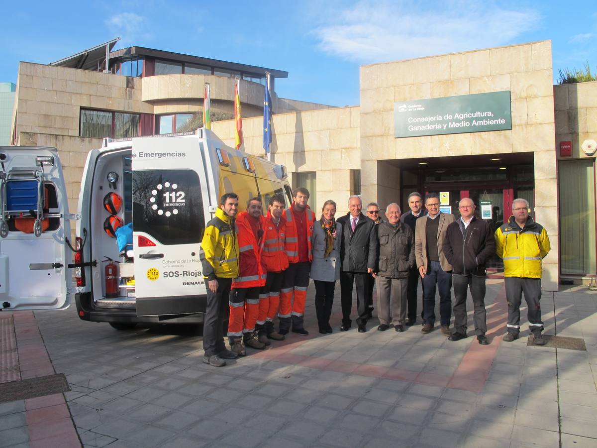 Entrega de la nueva ambulancia. 