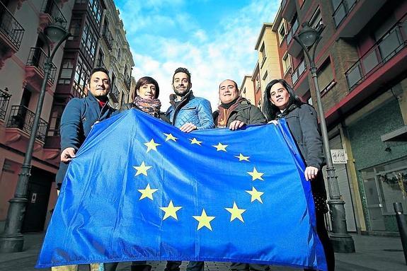 Nacho Oroz, Eva Galilea, Adrián Olave, José Sergio Kim y Ana Jimeno.