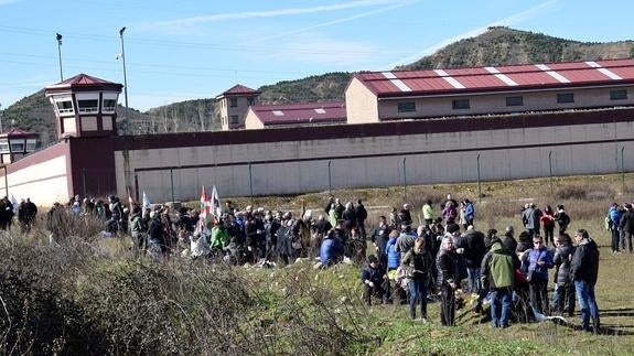 Protesta abertzale en la cárcel de Logroño