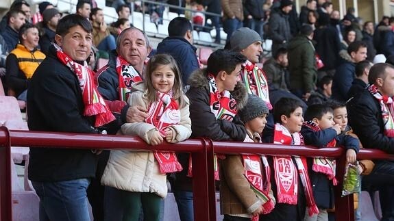 La UDL busca el apoyo de la afición en el tramo definitivo