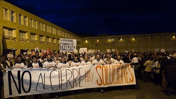 Una nueva mesa de trabajo estudiará alternativas al cierre de Altadis en La Rioja