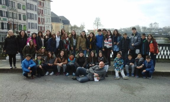 Alumnos de Rincón y Aldeanueva, de viaje a Francia