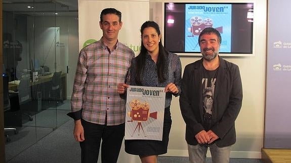 Diego Azcona (iz.), María Martínez de Quel y Enrique Martínez-Losa. 