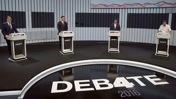 Candidatos a la presidencia durante el debate a cuatro 