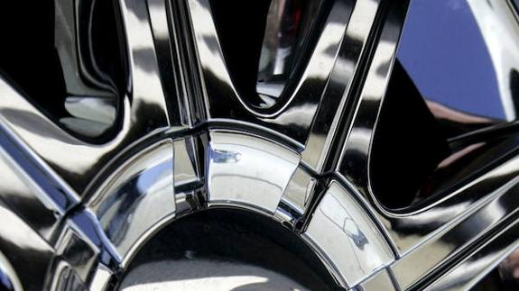 La Policía Foral disuelve una «quedada» de 200 vehículos tuneados en Tudela