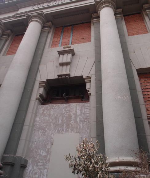 Fachada del colegio Maristas. 