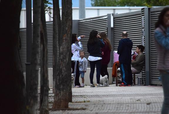 Acampados por una plaza de FP