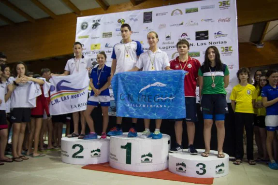 Los nadadores riojanos coparon muchas primeras plazas. :: d.u.
