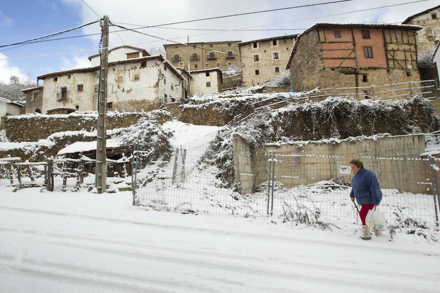 Estampa invernal de Villoslada de Cameros. 