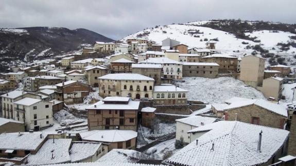 Preciosa estampa invernal de Villoslada. 