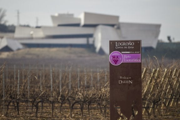 Subastan la maquinaria, el equipamiento de cocina y muebles de Bodegas Darien
