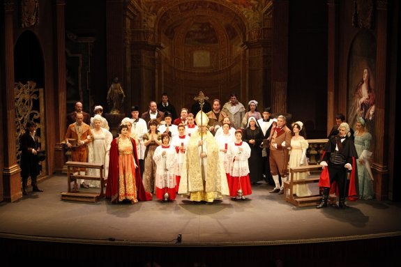 Escena de 'Tosca' interpretada por la compañía Ópera 2001. :: ópera 2001