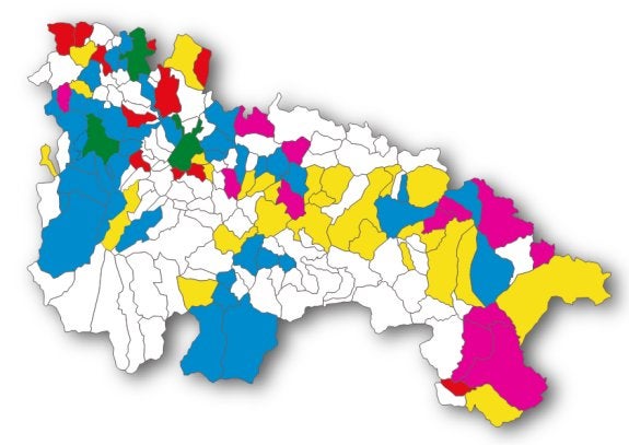 Los pueblos por un lado; las cabeceras, por otro