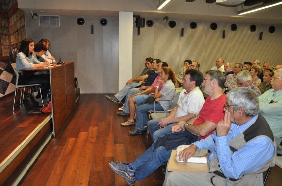 La Plataforma en Defensa del Paisaje comienza a recoger firmas para la ILP