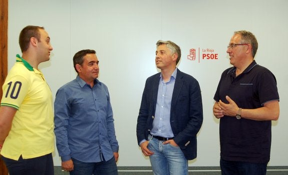 Calonge, Velasco, Ocón y Martínez Aldama, ayer en la sede de Martínez Zaporta. :: miguel herreros