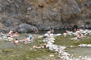 Las Pozas de Arnedillo se cierran al baño al romperse el ciclo por el que mana el agua